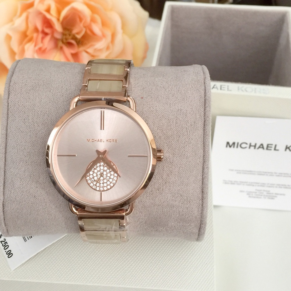 ❌SOLD❌NIB Michael Kors Portia 36.55mm, Rose Gold - Picture 3 of 6